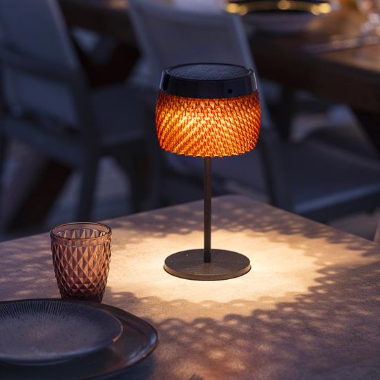 LES JARDINS Aix-en-Provence - LOLIE Lampe de table solaire et rechargeable Ht.28cm &#216;12.5cm